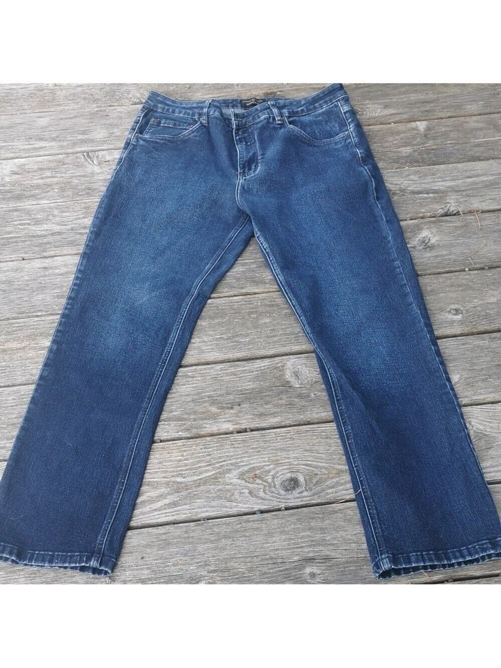 Men's Johnnies Jeans authentic denim. Size 38 X 31. EUC